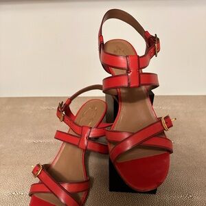 Elie Tahari Georgia Sandal. Size 41. Coral Color.